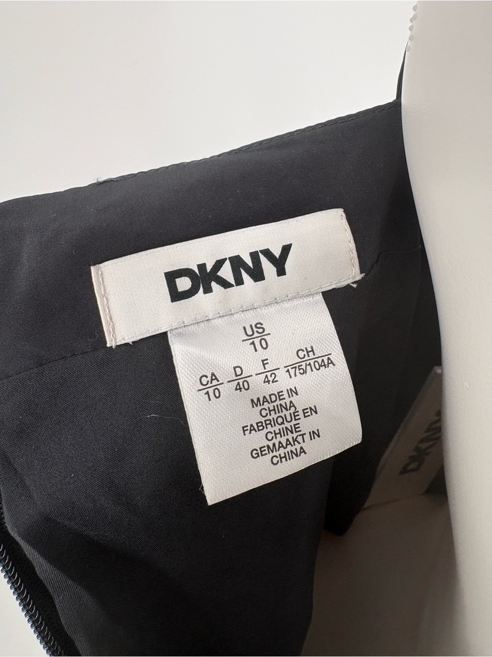 New DKNY Black Spaghetti Strap Belted Mini Dress size 10 - Picture 4 of 5